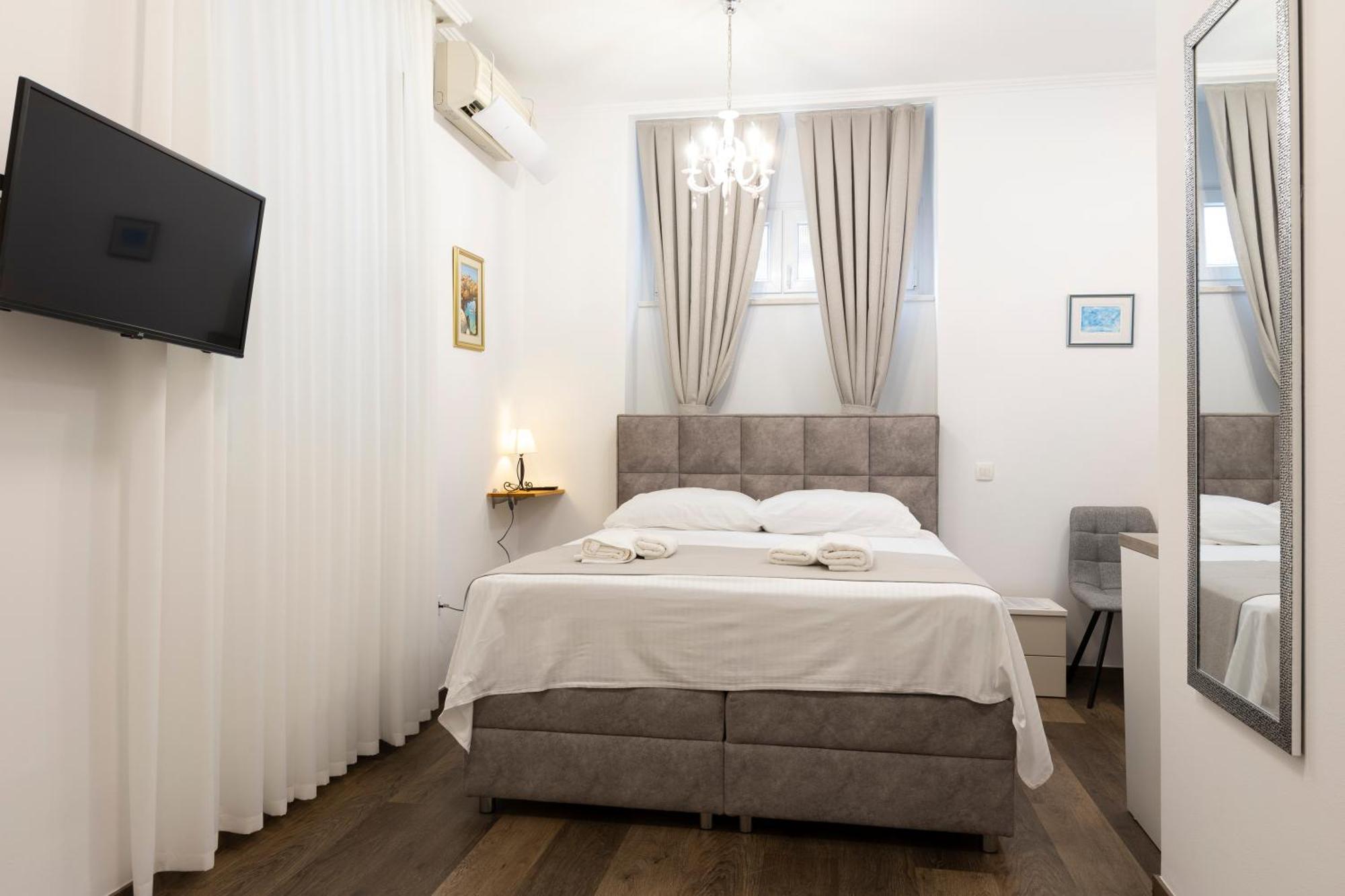 Split Varos Inn Extérieur photo