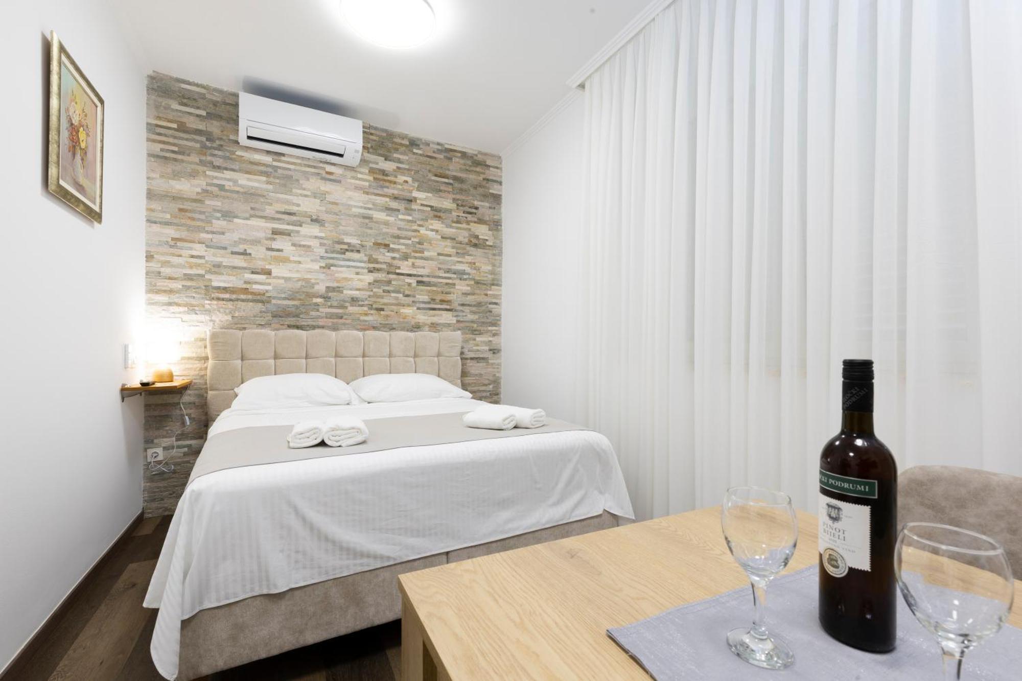 Split Varos Inn Extérieur photo