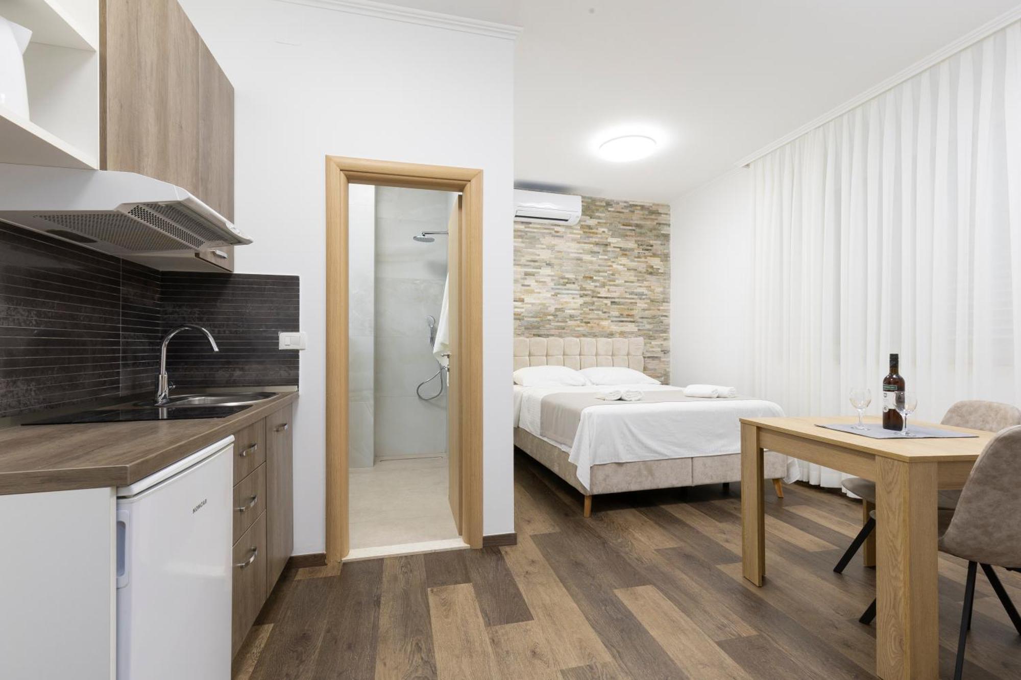 Split Varos Inn Extérieur photo