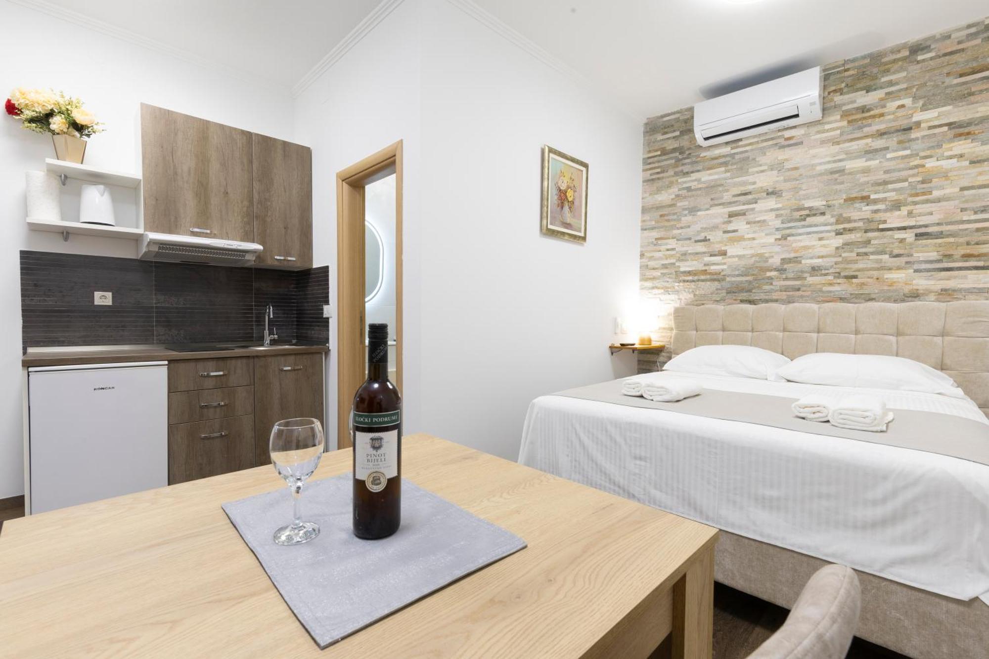 Split Varos Inn Extérieur photo